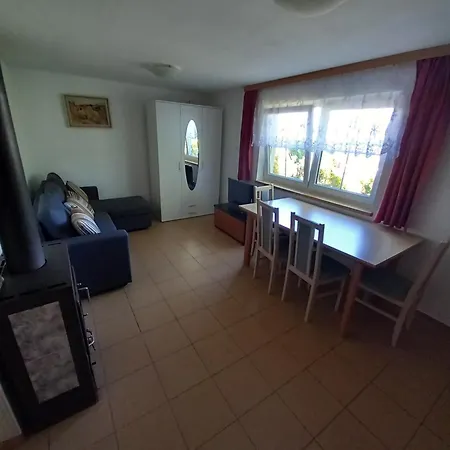 Rajsky Bed & Breakfast 3*